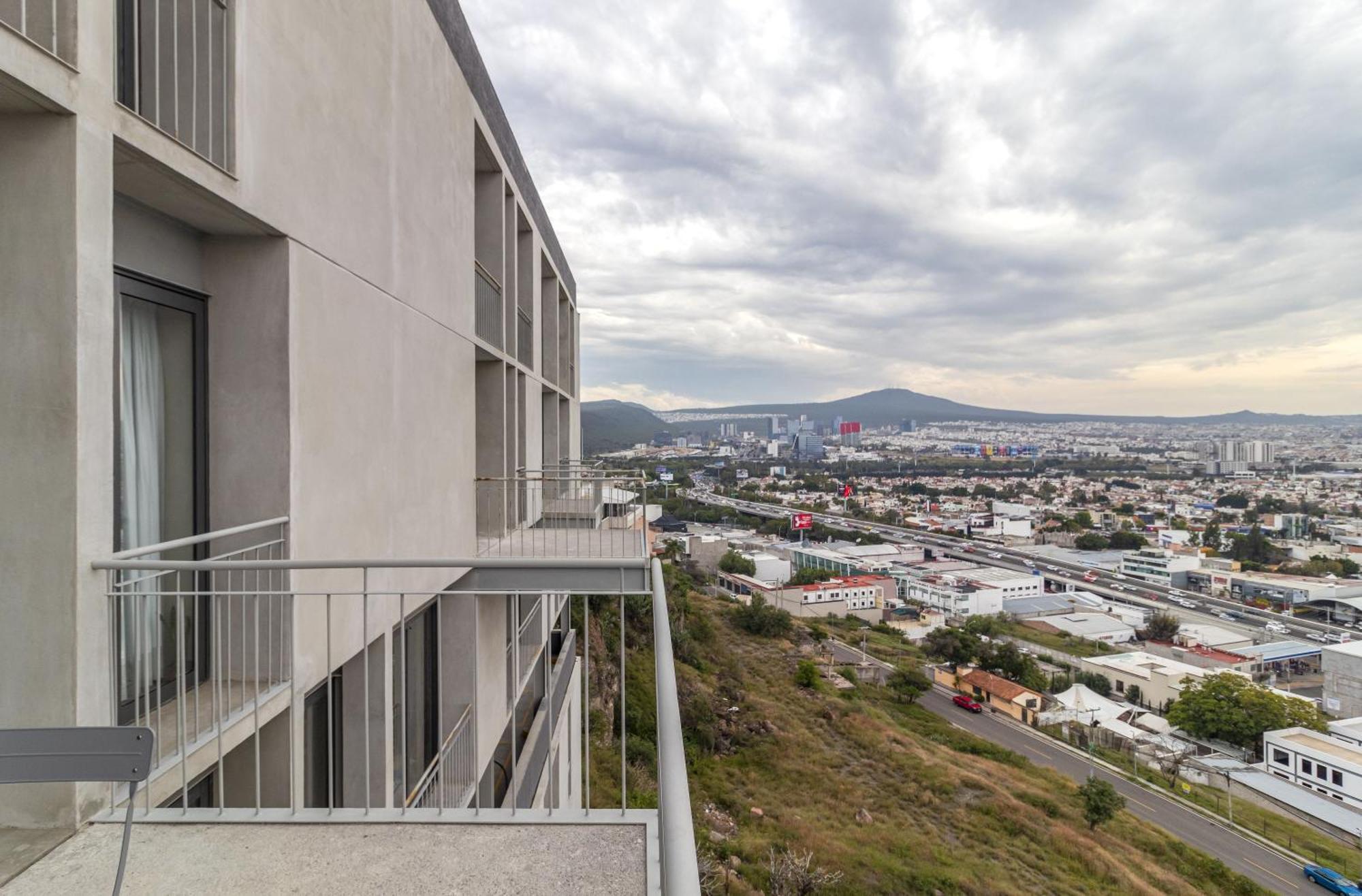Departamentos Y Suites Indigo Queretaro Bagian luar foto