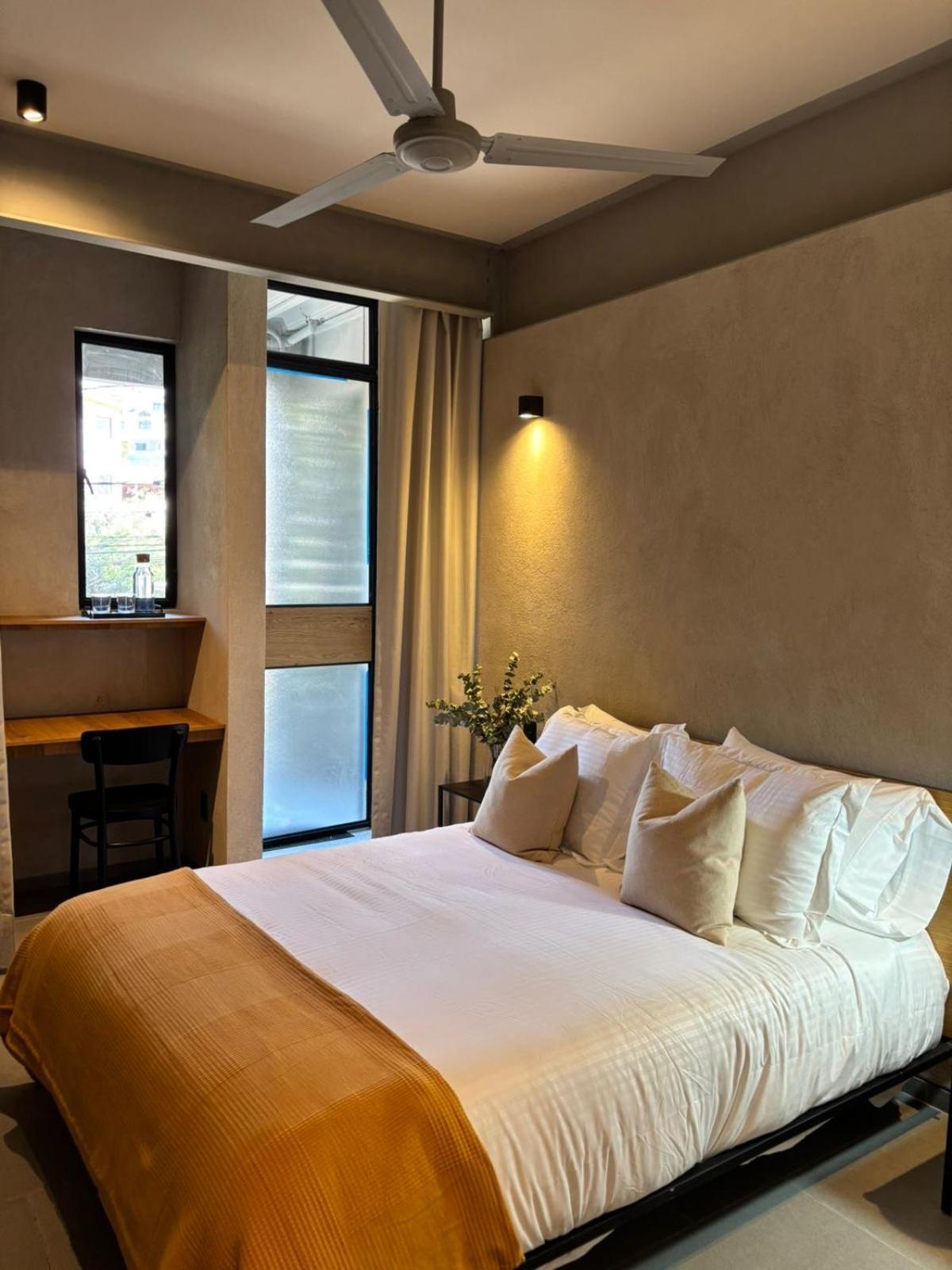 Departamentos Y Suites Indigo Queretaro Bagian luar foto